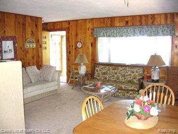 7388 Port Austin Road Caseville, MI 48725 - Photo 5 of 13 7388PtAustinLiving.jpg