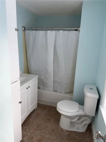 $1,295 | 215 James Street, Unit 1, Lenox, NY 13032