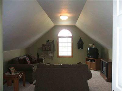 9775 Pittsburg Road Durand, MI 48429 - Photo 9 of 11 20273181-8.JPG