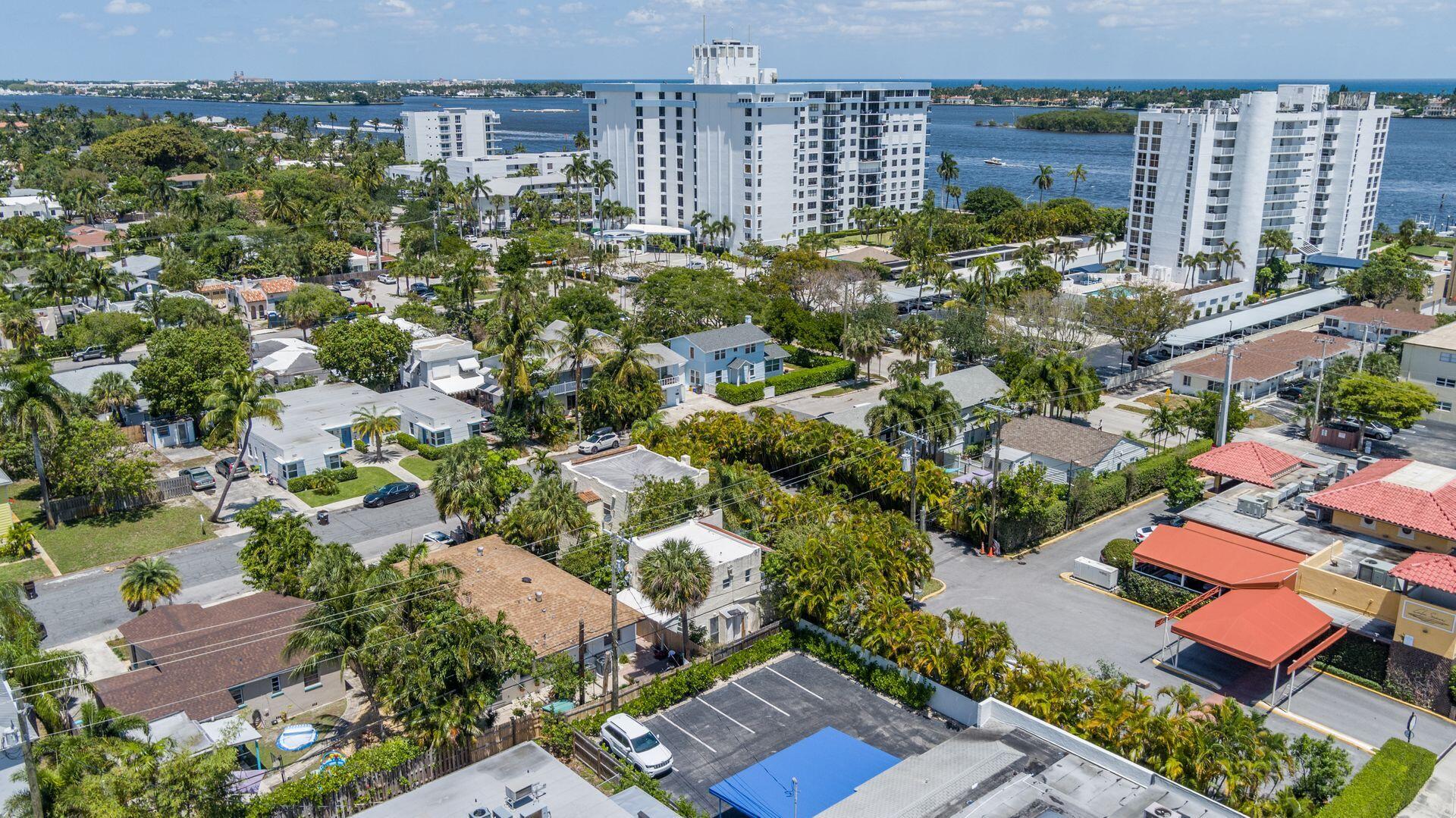 214 Conniston Road West Palm Beach, FL 33405 - Photo 16 of 18 an aerial view of multiple house