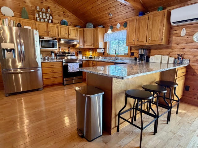 7 Emerald Acres Madison, ME 04950 - Photo 16 of 43 Bar seating