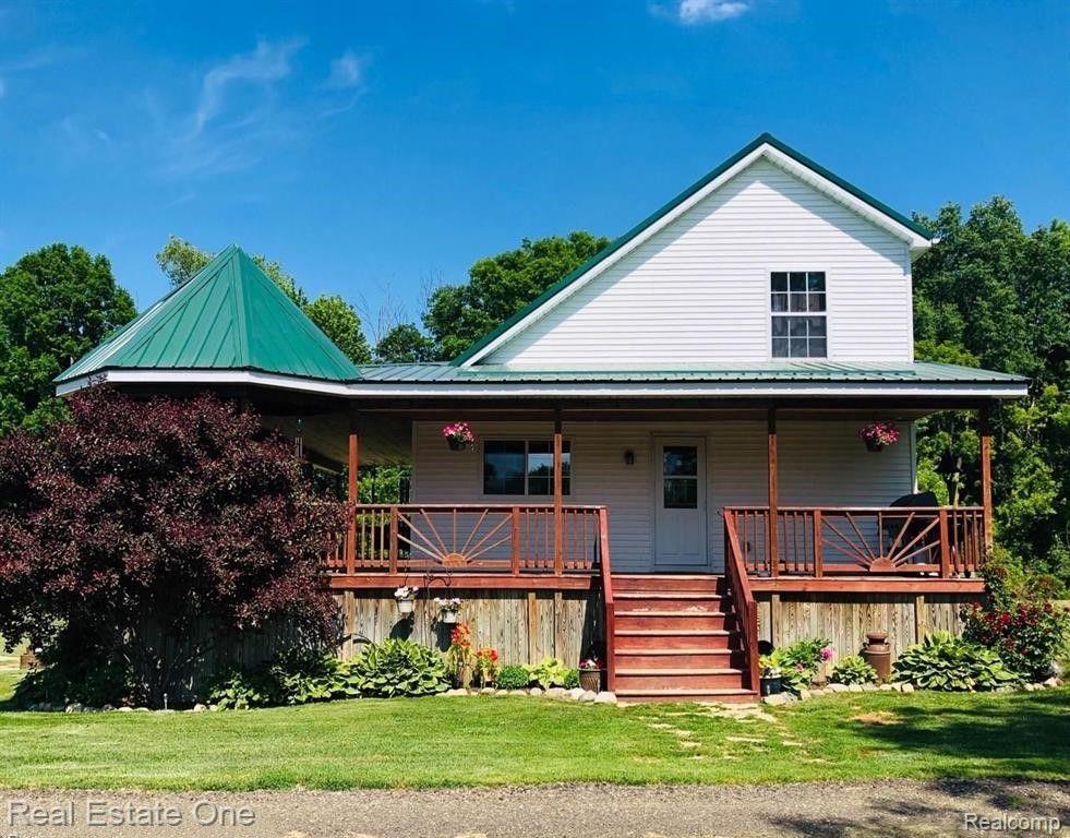 410 East Castle Road Fostoria, MI 48435 - Photo 1 of 26