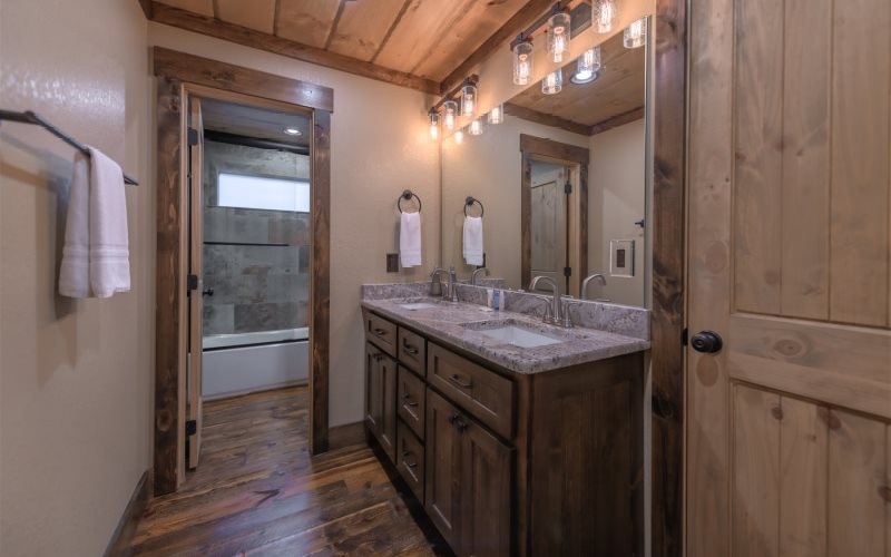 562 Blue Ridge Heights Drive Blue Ridge, GA 30513 - Photo 20 of 26 Additional View