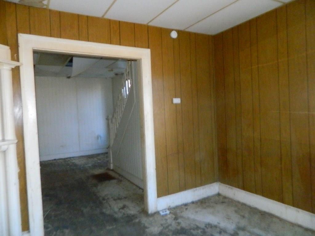 405-407 North Bechtle Avenue Springfield, OH 45504 - Photo 4 of 16