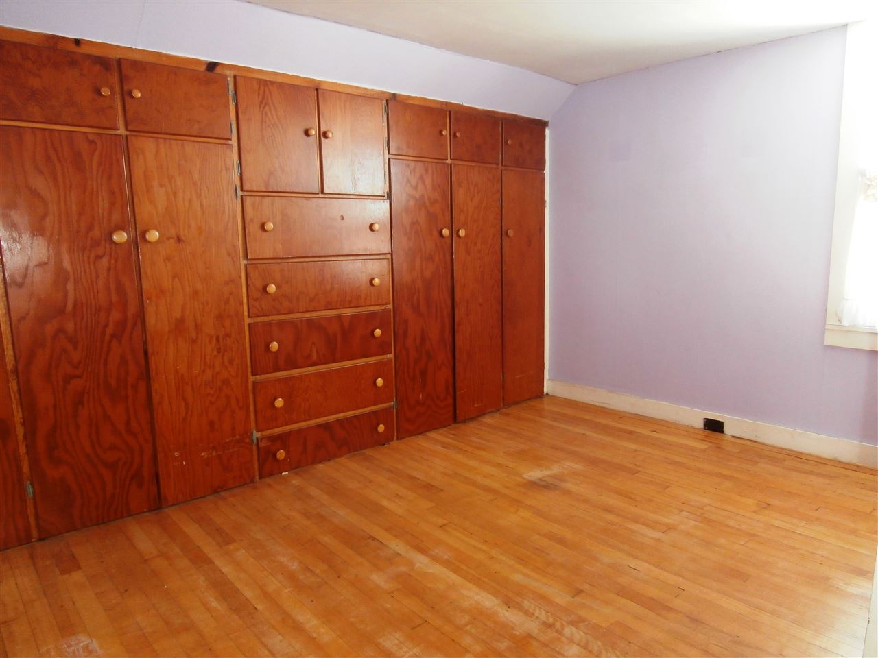 155 South Maple Street Vergennes, VT 05491 - Photo 14 of 20 Gallery Image 14