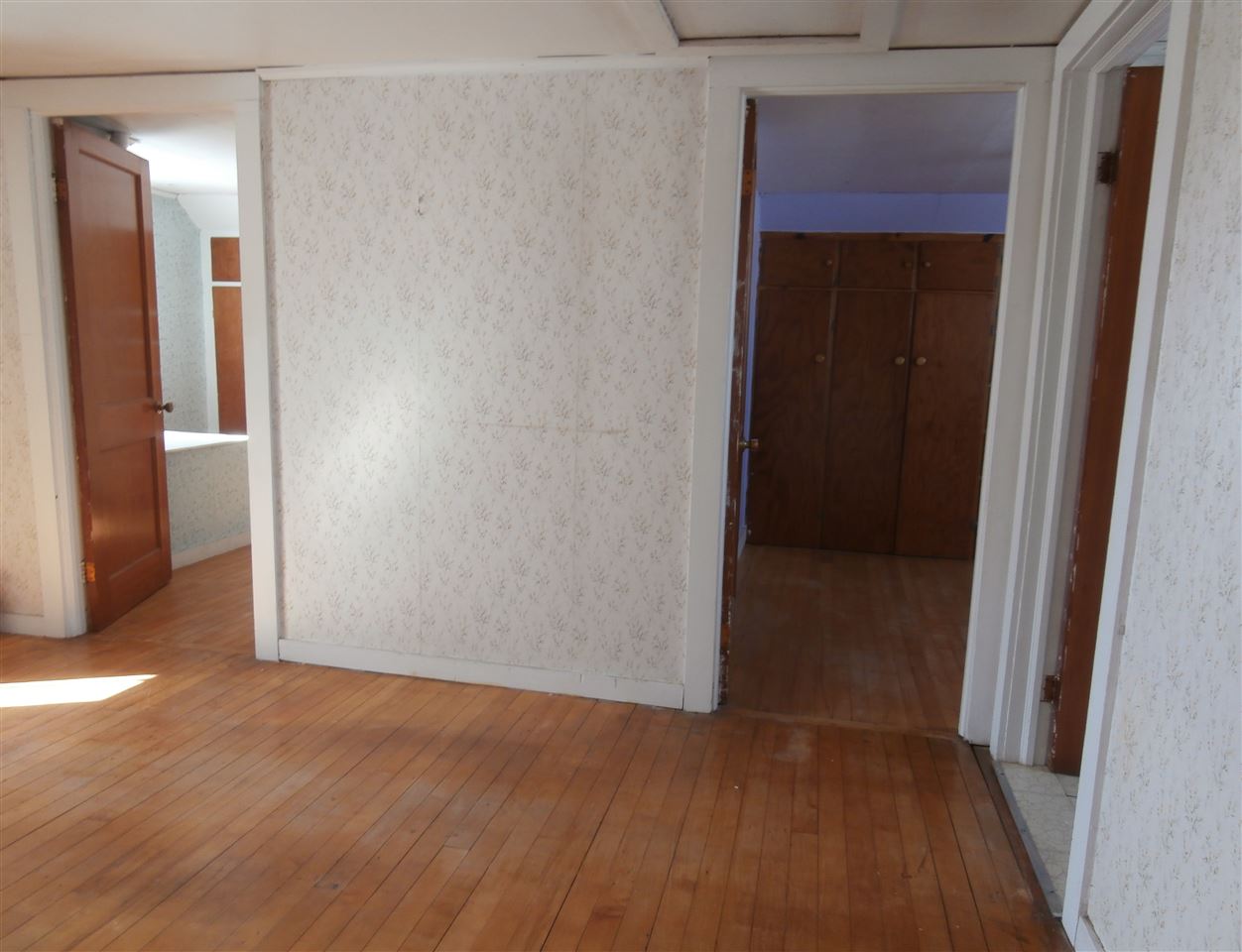 155 South Maple Street Vergennes, VT 05491 - Photo 17 of 20 Gallery Image 17
