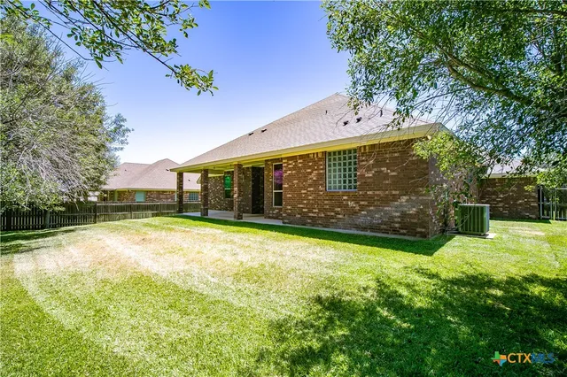 $2,300 | 2527 Leatherwood Drive, Harker Heights, TX 76548