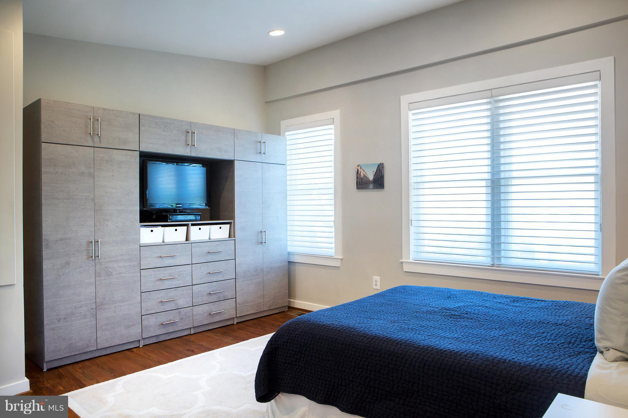 307 E Street Northeast Washington, DC 20002 - Photo 4 of 29 Bedroom (Master)