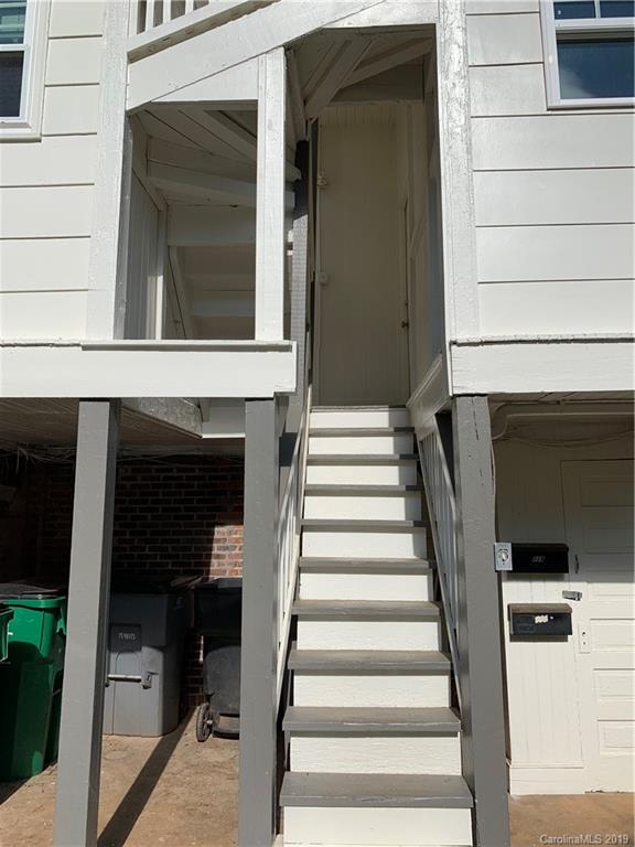 224 Providence Road Charlotte, NC 28207 - Photo 22 of 27 a view of entryway with a front door
