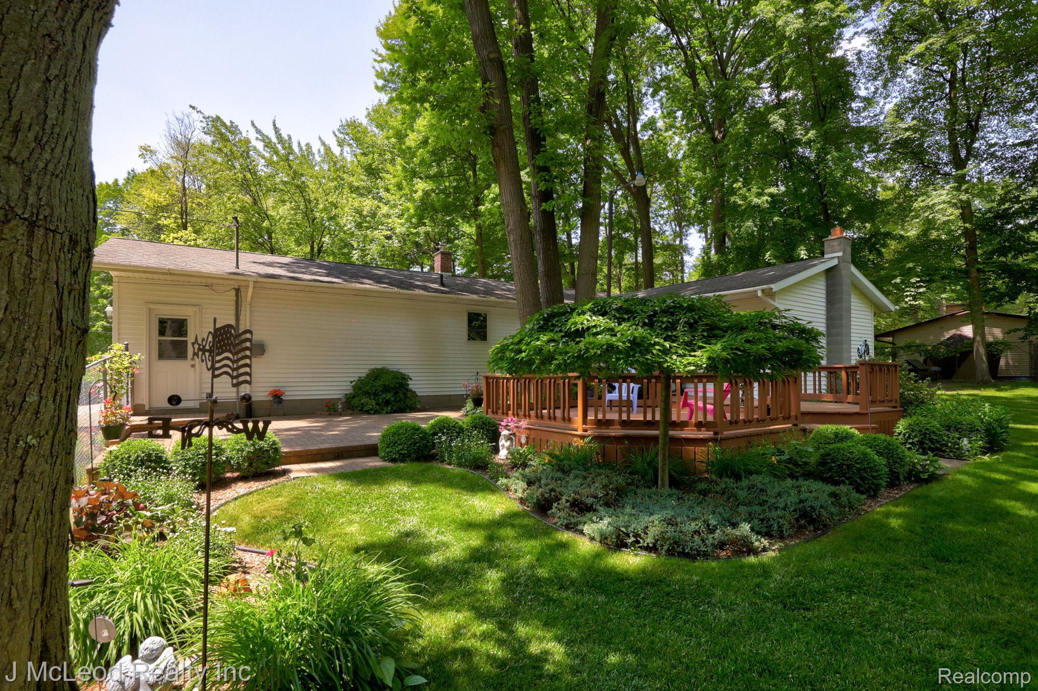 4353 Emerald Road Bridgeport, MI 48722 - Photo 42 of 63 42-web-or-mls-4353 Emerald Rd Bridgeport-42.jpg
