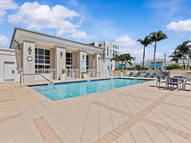 $839,000 | 331 Cleveland Street, Unit 806, Clearwater, FL 33755