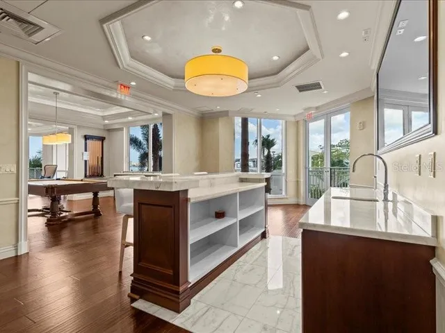 $839,000 | 331 Cleveland Street, Unit 806, Clearwater, FL 33755