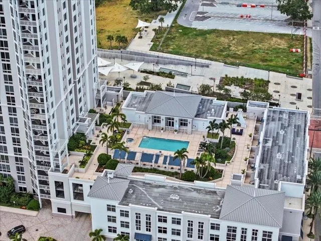 $839,000 | 331 Cleveland Street, Unit 806, Clearwater, FL 33755