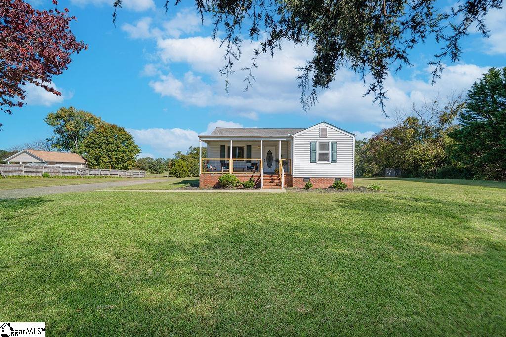 1188 Holly Springs Road Lyman, SC 29365 - Photo 2 of 50