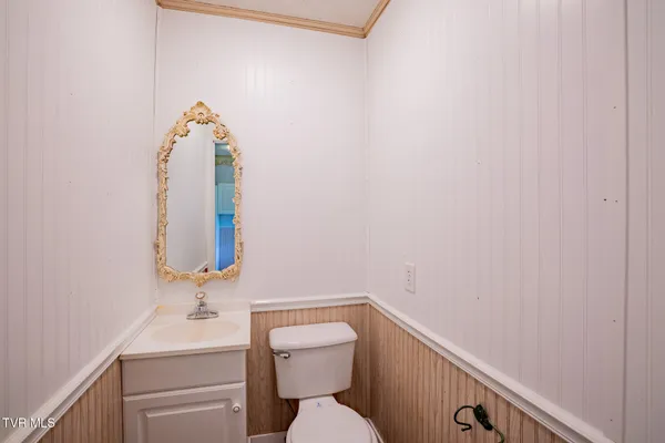 $260,000 | 2044 Siam Road, Elizabethton, TN 37643