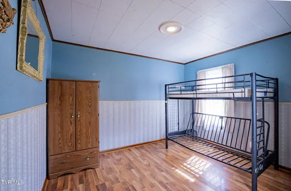 $260,000 | 2044 Siam Road, Elizabethton, TN 37643