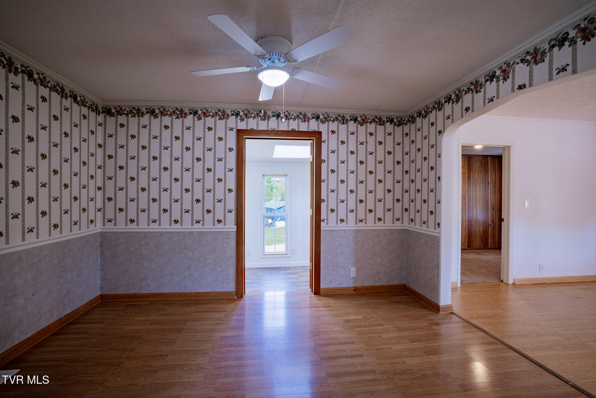 2044 Siam Road Elizabethton, TN 37643 - Photo 20 of 31 1R9A5067-HDR-2