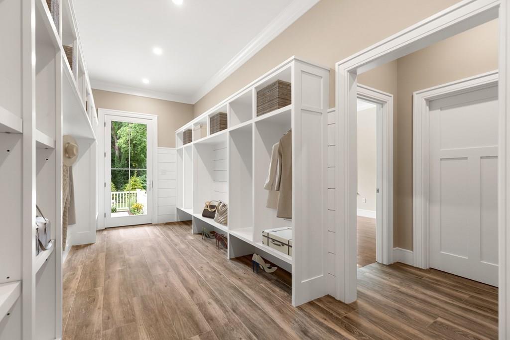 1 A Ledgewood Road Winchester, MA 01890 - Photo 19 of 23