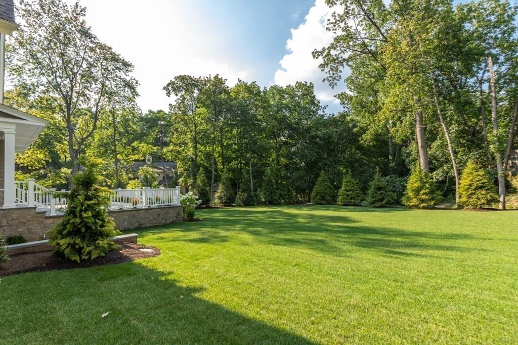 1 A Ledgewood Road Winchester, MA 01890 - Photo 21 of 23