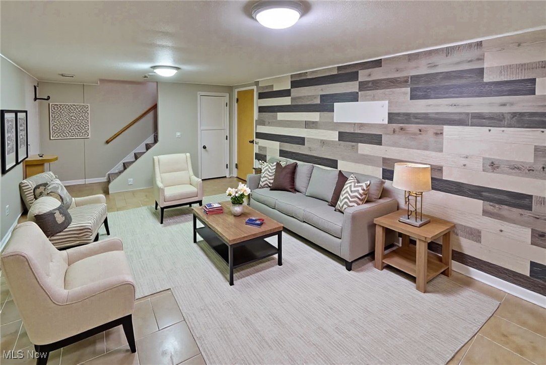 4532 Mackall Road South Euclid, OH 44121 - Photo 10 of 35 Virtual staging