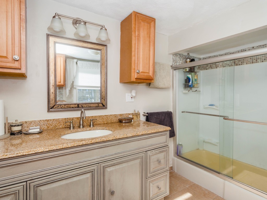 93 Spring Street Wakefield, MA 01880 - Photo 18 of 23 Gallery Image 18
