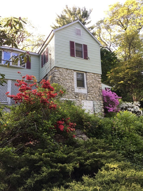 93 Spring Street Wakefield, MA 01880 - Photo 21 of 23 Gallery Image 21