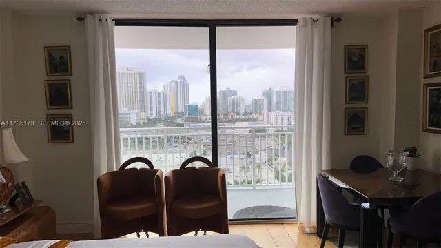 $825,000 | 210 174th Street, Unit 1909, Sunny Isles Beach, FL 33160