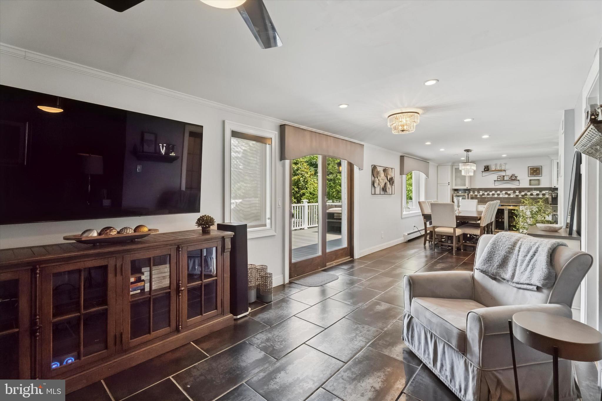 423 Newton Road Hatboro, PA 19040 - Photo 16 of 40 Gallery Image 16