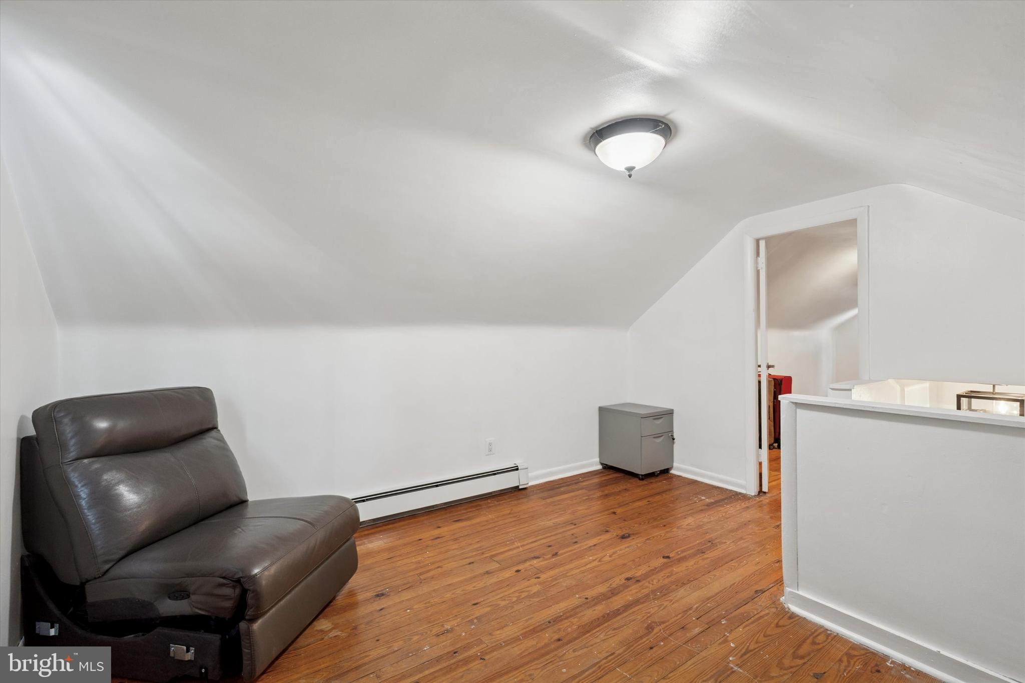 423 Newton Road Hatboro, PA 19040 - Photo 33 of 40 Gallery Image 33