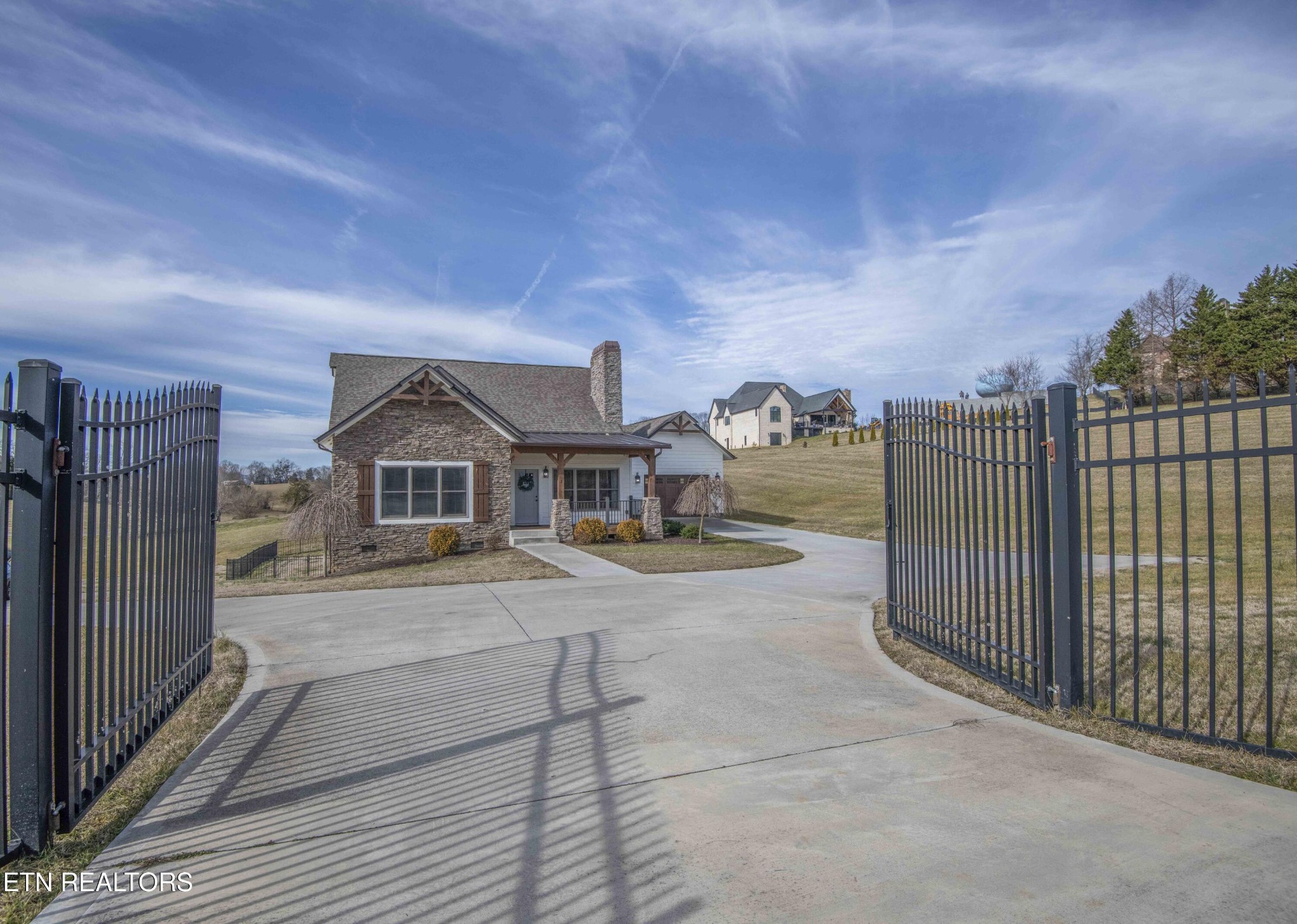 1562 Pullen Road Sevierville, TN 37862 - Photo 2 of 53 Gallery Image 2