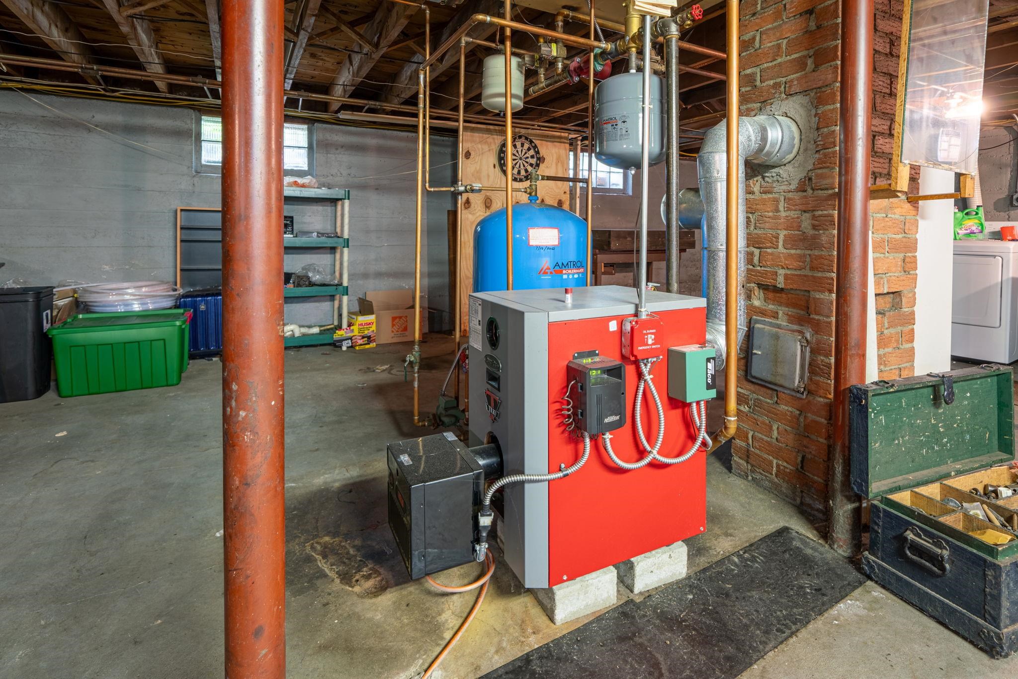 175 Beech Street Manchester, NH 03103 - Photo 28 of 35