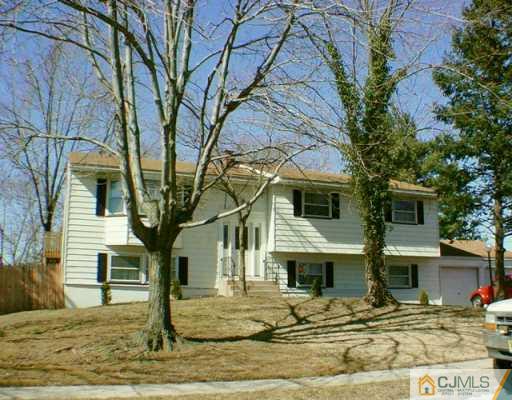 29 Wellington Road East Brunswick, NJ 08816 - Photo 1 of 8 Gallery Image 1