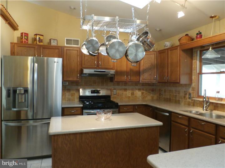 1994 Cocalico Road Birdsboro, PA 19508 - Photo 3 of 25 Kitchen