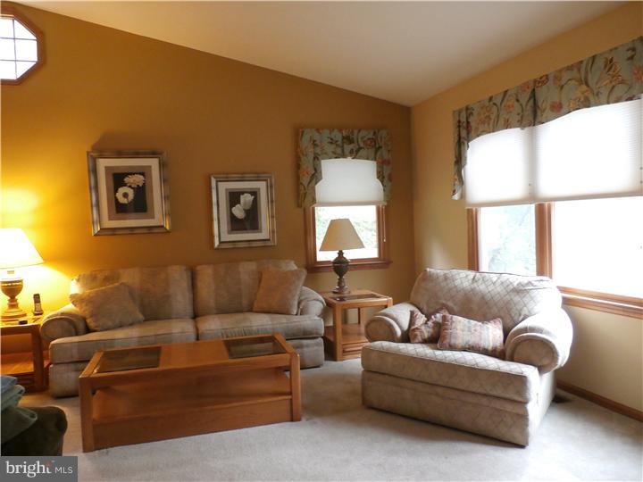 1994 Cocalico Road Birdsboro, PA 19508 - Photo 7 of 25 Great Room