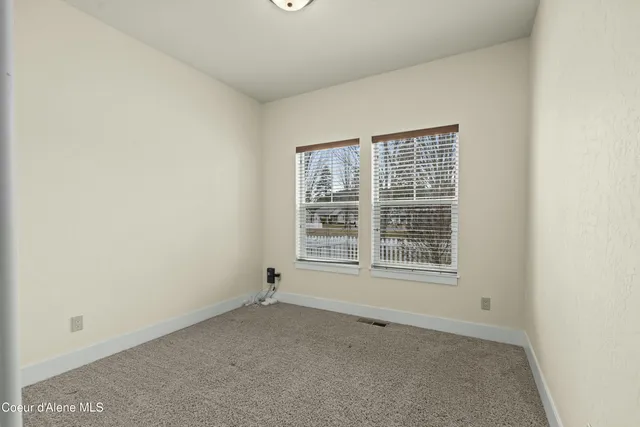 $620,000 | 424 Becker Lane, Dover, ID 83825