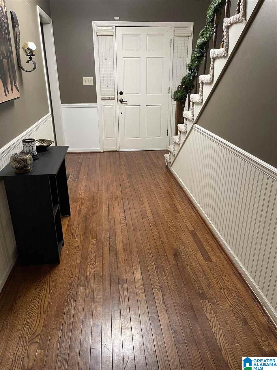 1300 Suncrest Road Bessemer, AL 35020 - Photo 2 of 25