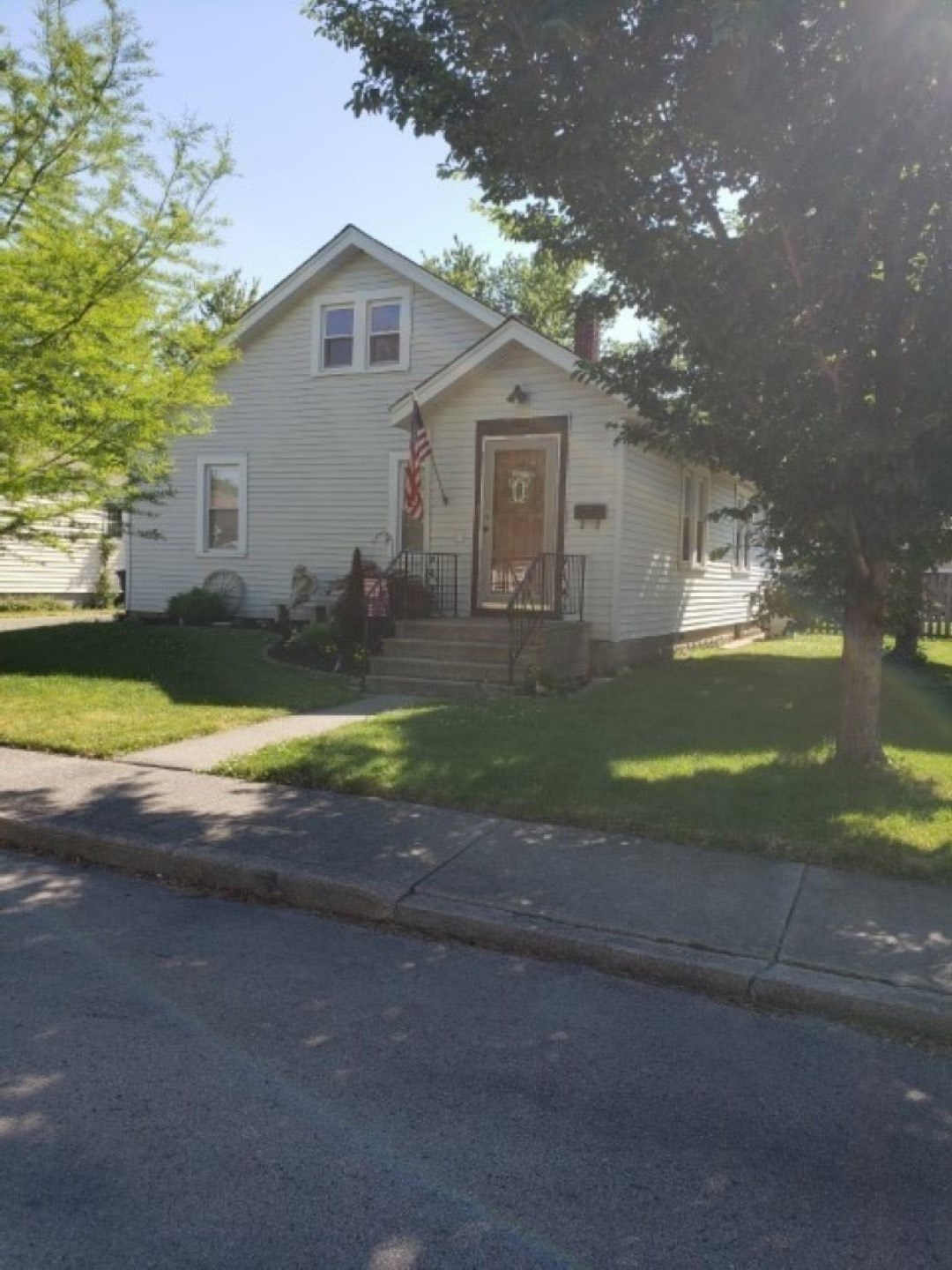 428 Closs Street Decatur, IN 46733 - Photo 1 of 14