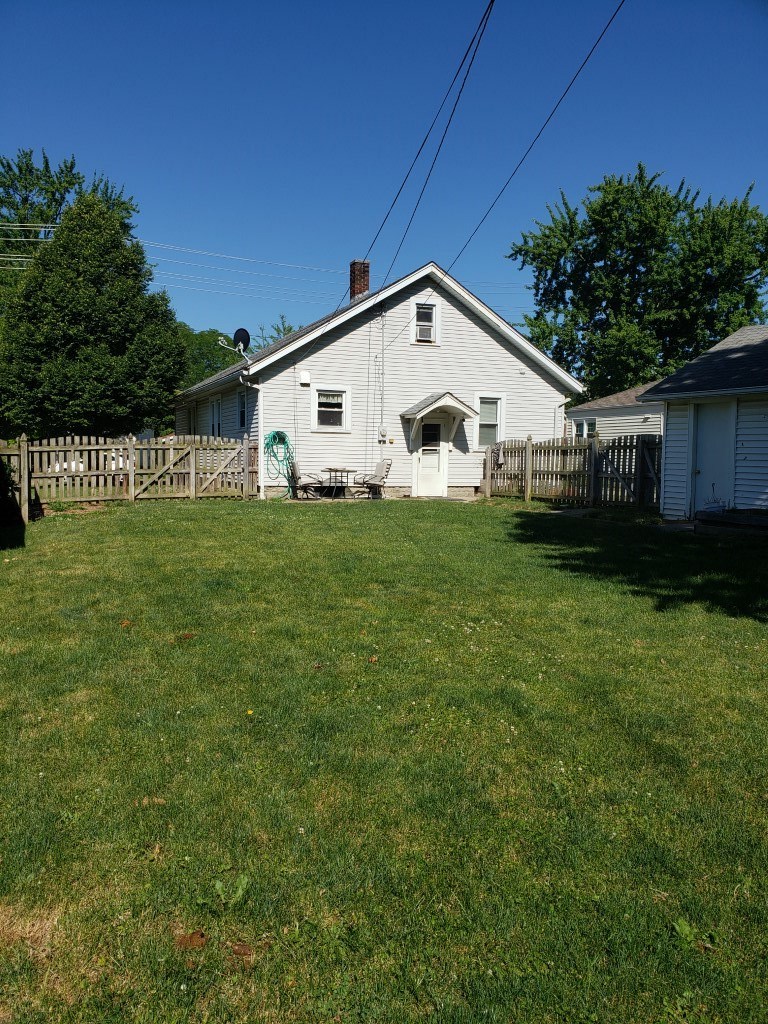 428 Closs Street Decatur, IN 46733 - Photo 3 of 14