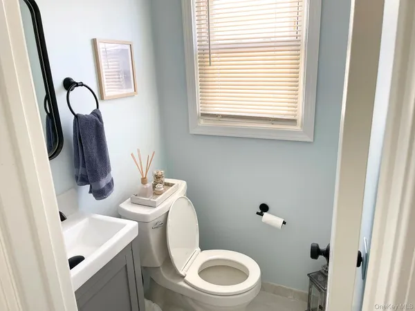 $4,200 | 128 Roosevelt Boulevard, Long Beach, NY 11561