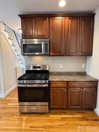$3,100 | 150 George Street, South Amboy, NJ 08879