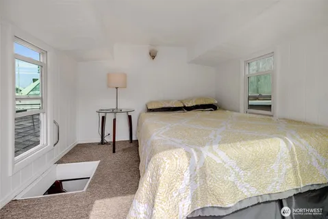 $383,000 | 2143 North Northlake Way, Unit 11, Seattle, WA 98103