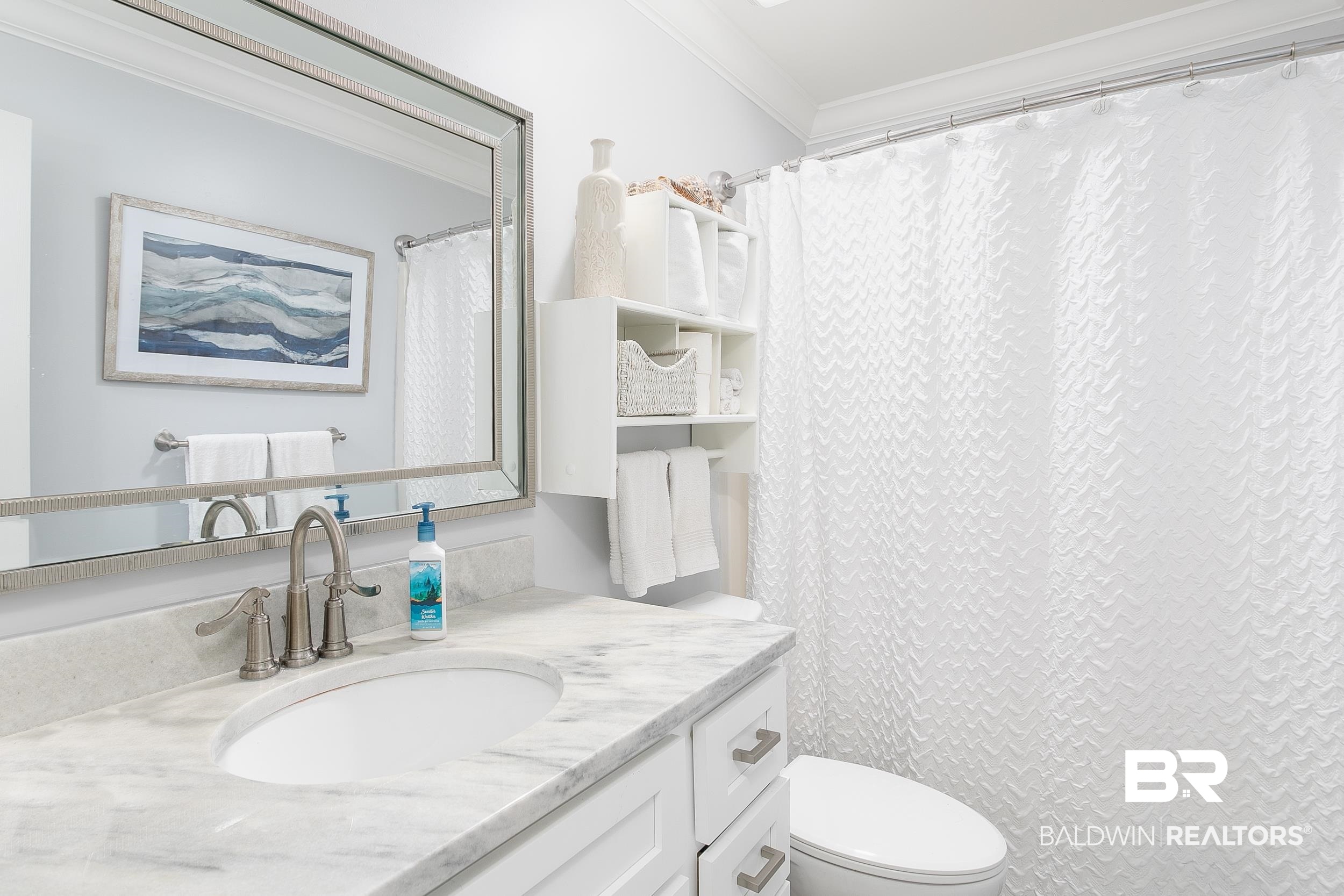 27282 Canal Road, Unit 101 Orange Beach, AL 36561 - Photo 22 of 49 Bathroom 2