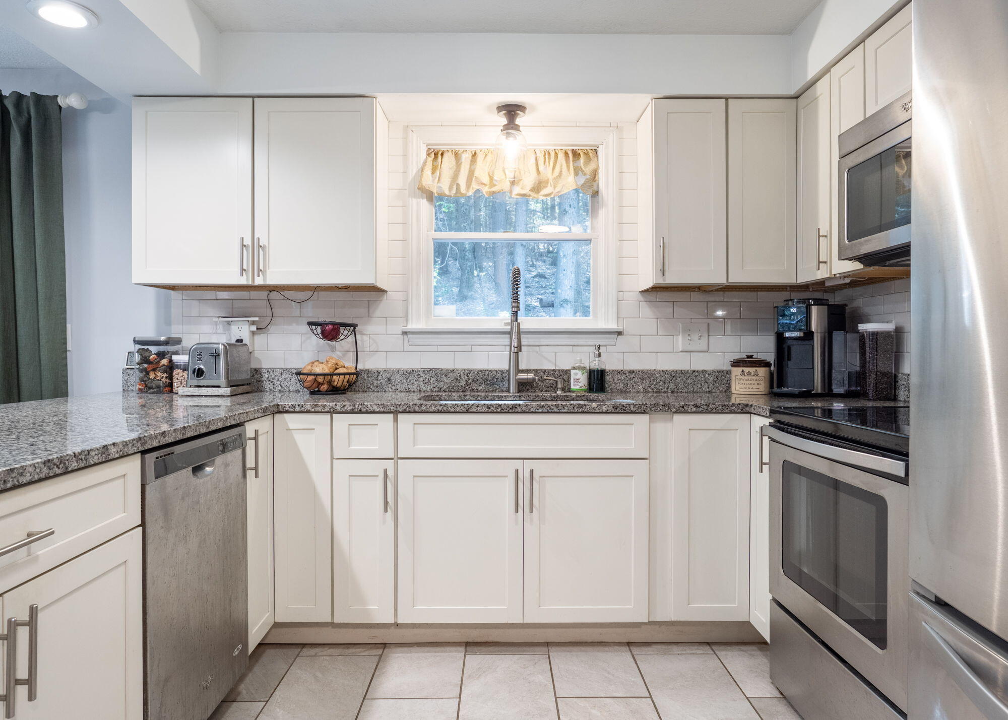 208 Blackstrap Road Falmouth, ME 04105 - Photo 10 of 50 208BlackstrapRd-Falmouth-10