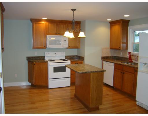 45 Greenfield Road Cumberland, RI 02864 - Photo 3 of 12 Kitchen.