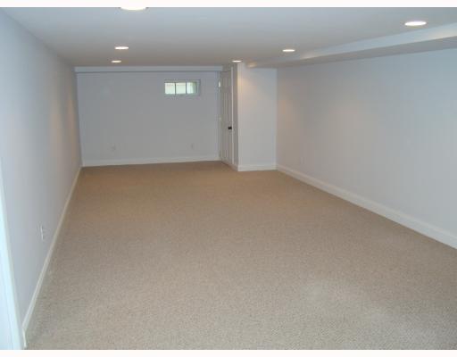 45 Greenfield Road Cumberland, RI 02864 - Photo 10 of 12 Den/Family/Great Room.