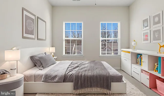 $599,900 | 12690 Lakeside Court, Woodbridge, VA 22192