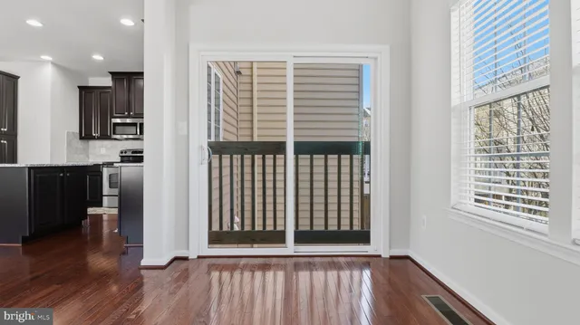 $599,900 | 12690 Lakeside Court, Woodbridge, VA 22192