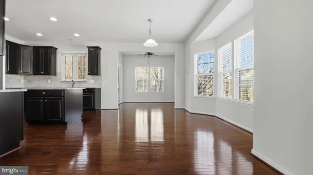 $599,900 | 12690 Lakeside Court, Woodbridge, VA 22192