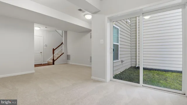 $599,900 | 12690 Lakeside Court, Woodbridge, VA 22192