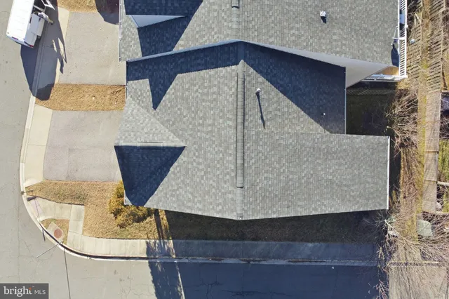 $599,900 | 12690 Lakeside Court, Woodbridge, VA 22192